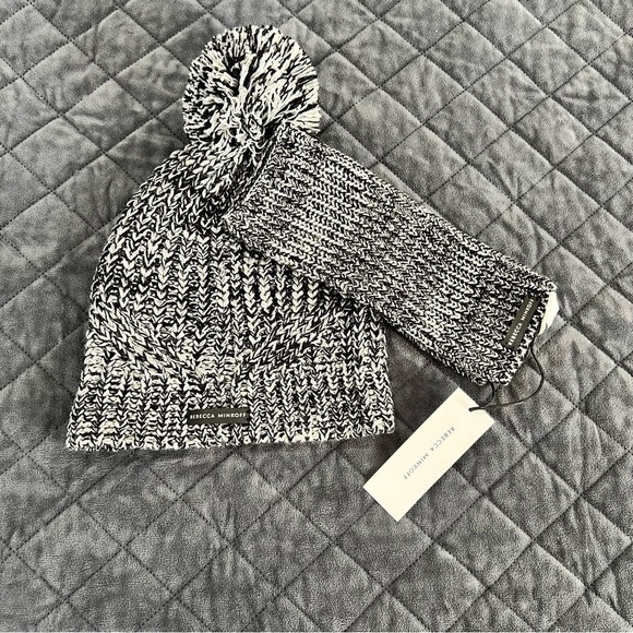 Rebecca Minkoff Beanie Hat Women Winter Marbled Pom Pom &Thumbhole Arm Warmer R - Picture 2 of 8